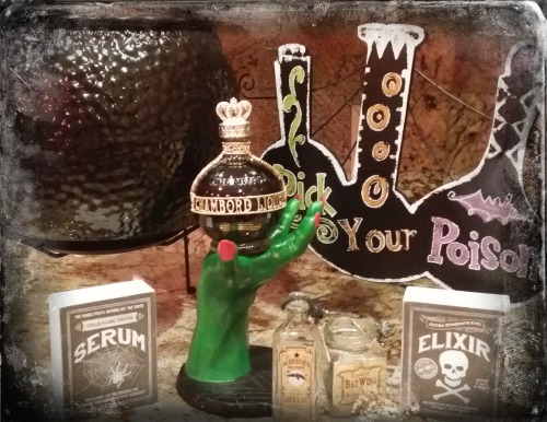 halloween bar accessories