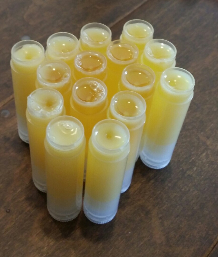 how to fill lip balm tubes