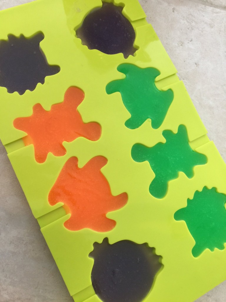 Love this homemade soap! My kids will love the neon colors and monster shapes. 